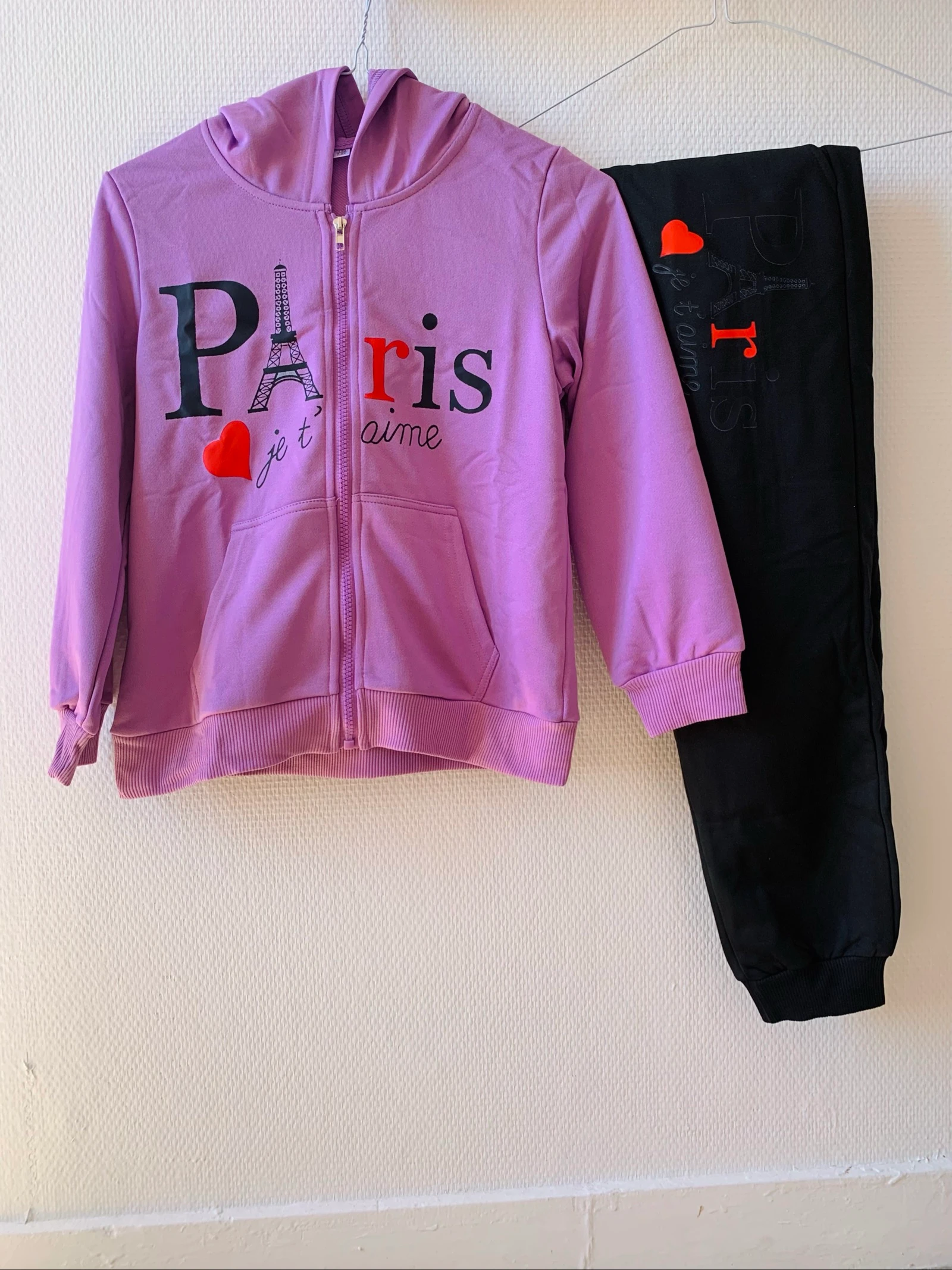 Ensemble survêtement enfant Paris – 2 pièces